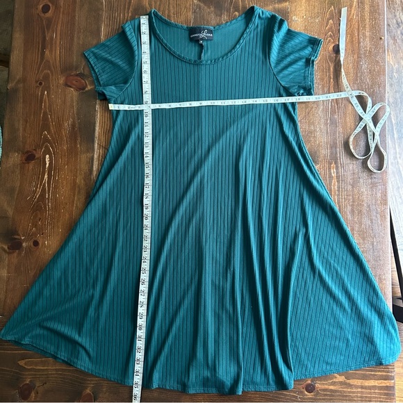 LAST CHANCE! Women’s Mini Dress Forest Green Texture Lexington Avenue Medium - Picture 4 of 6